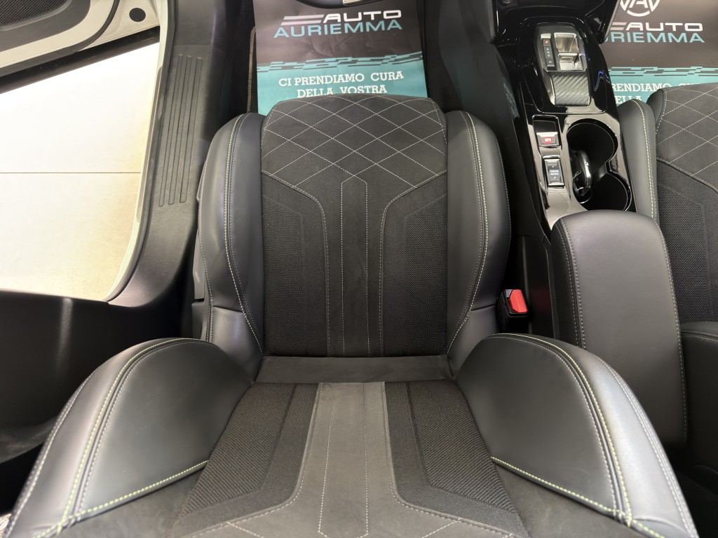 PEUGEOT 2008 1500 BLUEHDI 130 CV EAT8 GT PACK